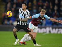 爱游戏网站 - 费耶诺德对阿贾克斯精彩纷呈的比赛 