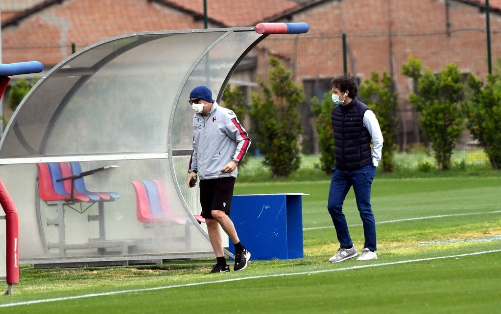 今晚突围战来临,新疆广汇围绕意甲主帅复盘,质疑声仍在,团队化学反应显著的简单介绍 今晚突围战来临,新疆广汇围绕意甲主帅复盘,质疑声仍在,团队化学反应显著的简单介绍