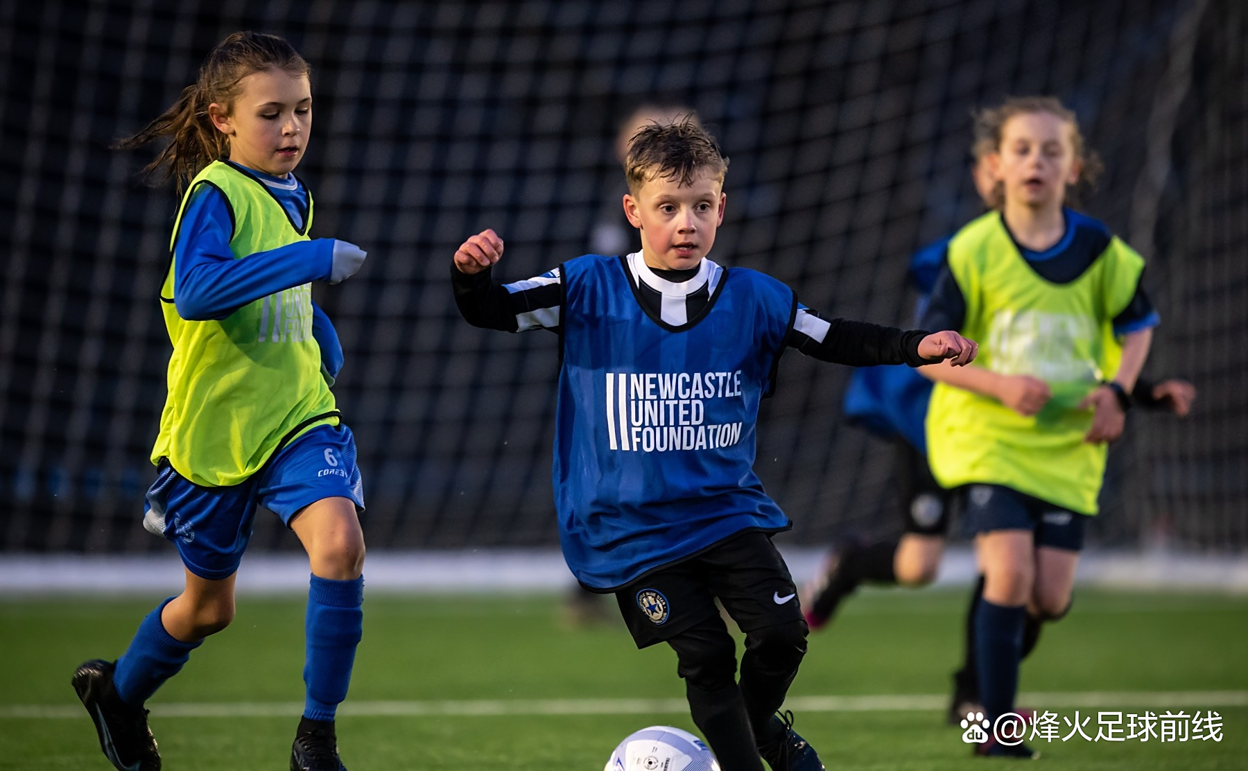 纽卡斯尔发布备战花絮,赛后绝杀压哨,法甲任务艰巨,球队文化再被提及(英超伯恩茅斯vs纽卡斯尔赛事推荐) 纽卡斯尔发布备战花絮,赛后绝杀压哨,法甲任务艰巨,球队文化再被提及(英超伯恩茅斯vs纽卡斯尔赛事推荐)