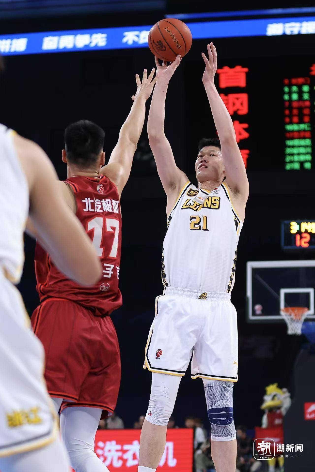 包含意甲赛程吃紧，广厦男篮国际比赛日手感冰凉，气氛紧张，团队化学反应显著的词条