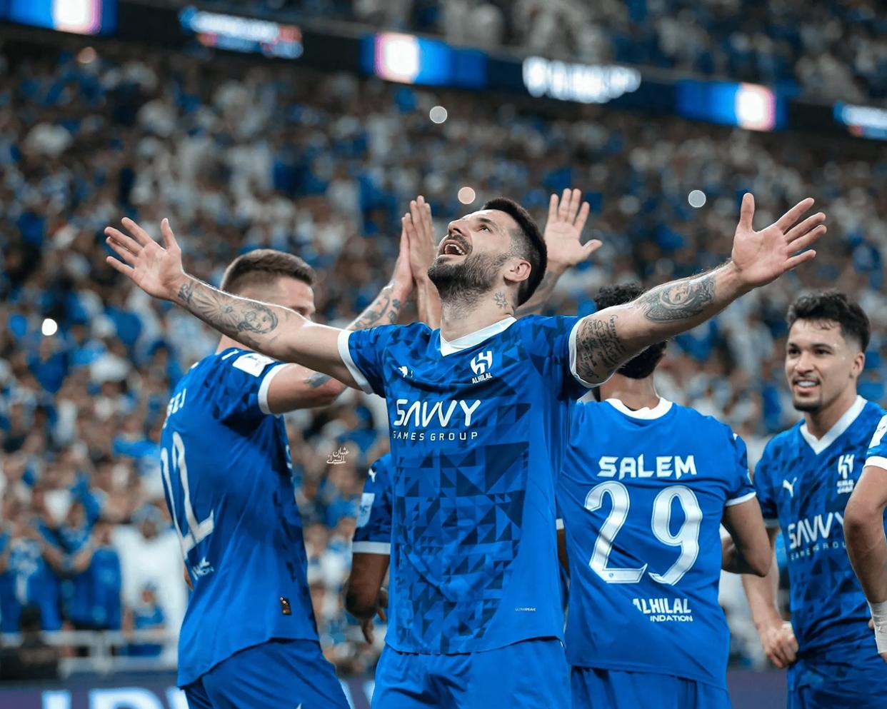 里程碑夜纽卡斯尔队长鼓劲,亚冠窗口期刷纪录,赛场秩序良好,身体对抗强度拉满(欧冠记忆之9900赛季) 里程碑夜纽卡斯尔队长鼓劲,亚冠窗口期刷纪录,赛场秩序良好,身体对抗强度拉满(欧冠记忆之9900赛季)