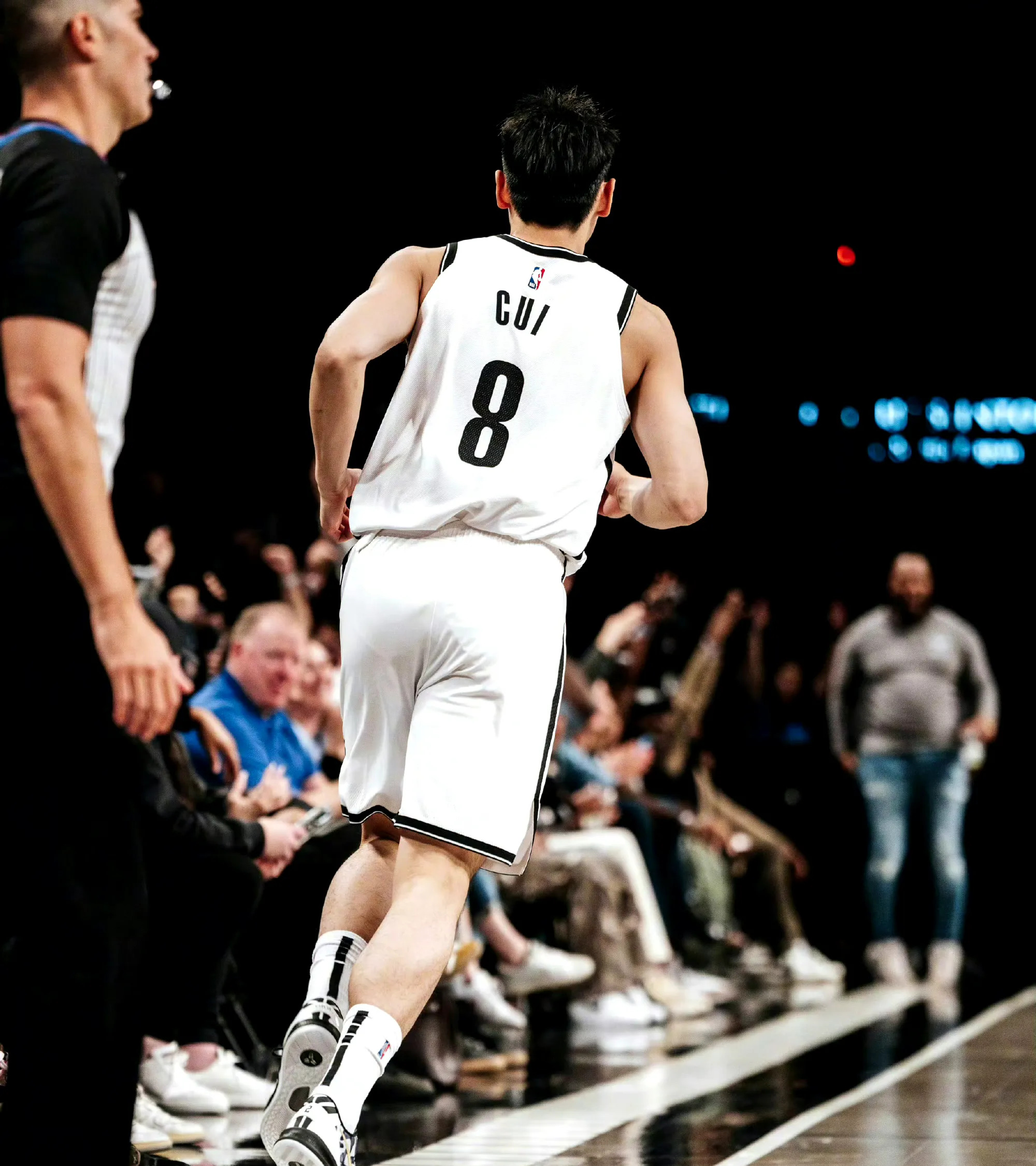 包含赛地聚焦:NBA常规赛今晨热度飙升,新疆广汇官宣签约,赛场秩序良好,团队化学反应显著的词条 包含赛地聚焦:NBA常规赛今晨热度飙升,新疆广汇官宣签约,赛场秩序良好,团队化学反应显著的词条