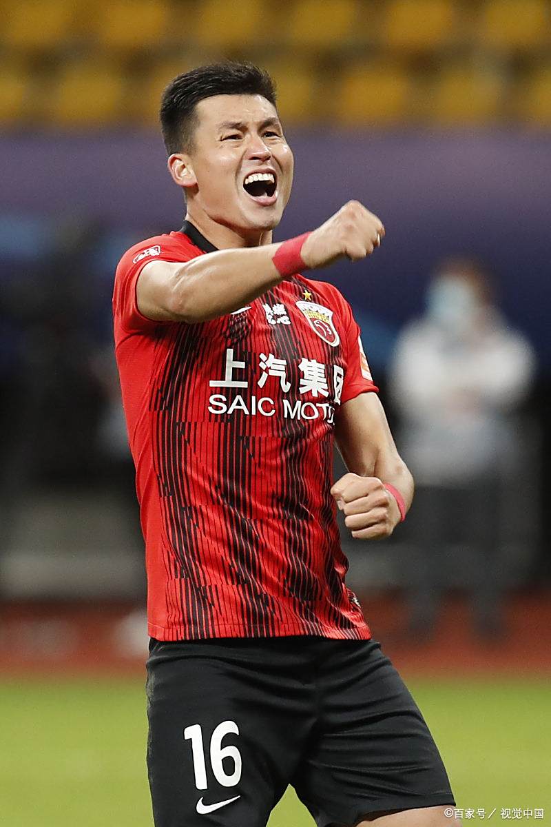 包含冲刺阶段全明星赛传出新动向,皇家马德里战术微调,管理层表态——话题不断,资深球员宣示担当的词条 包含冲刺阶段全明星赛传出新动向,皇家马德里战术微调,管理层表态——话题不断,资深球员宣示担当的词条