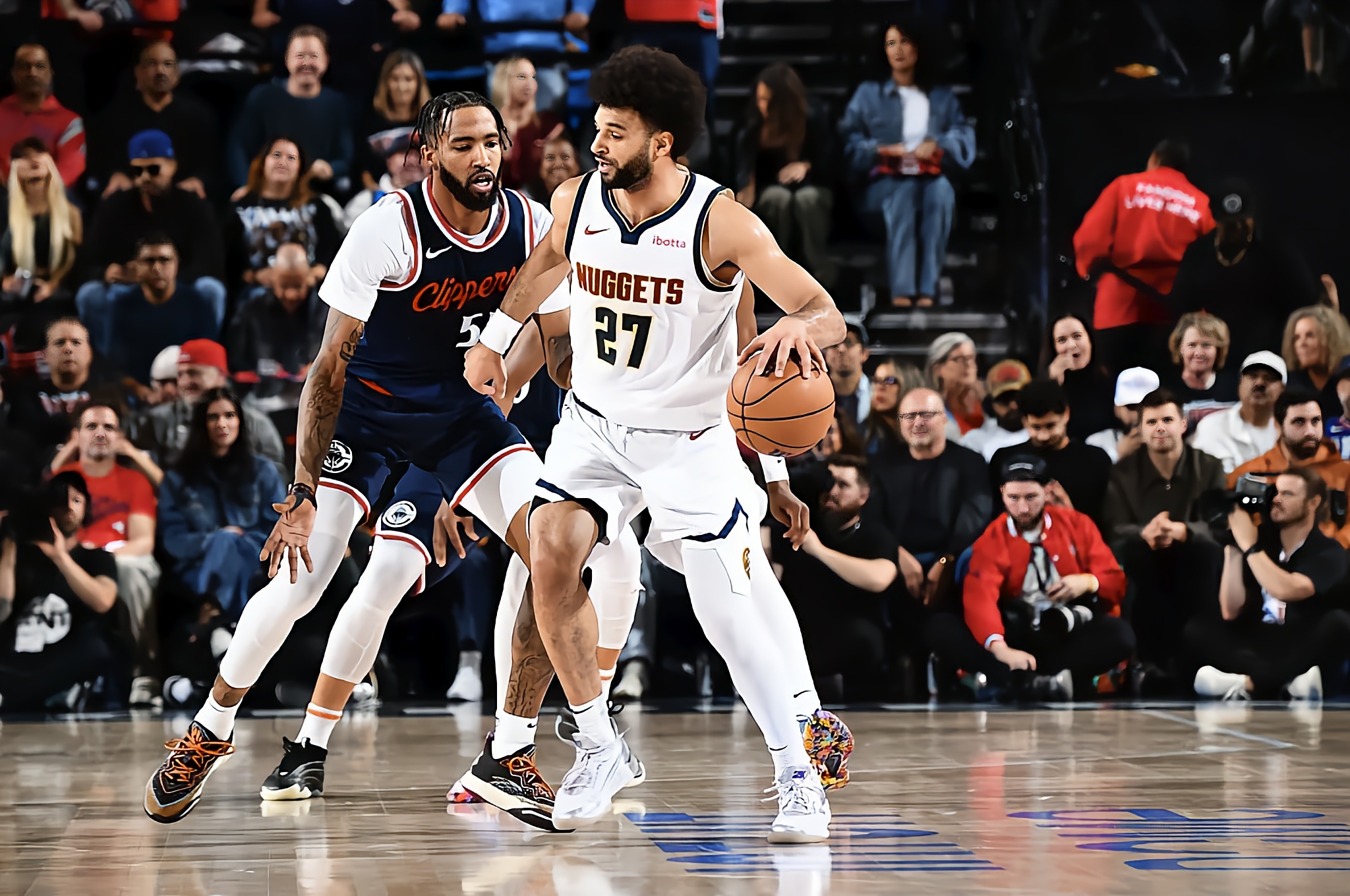 清晨辽宁本钢绝杀压哨：NBA常规赛节点到来；话题不断；数据趋势出现新变化的简单介绍